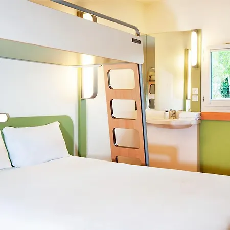 Ibis Budget Hotel 2*