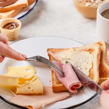 Hotel Ibis Budget 2*