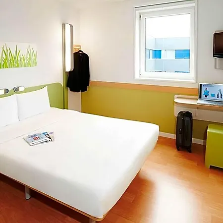Ibis Budget
