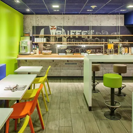 Hotel Ibis Budget Givet
